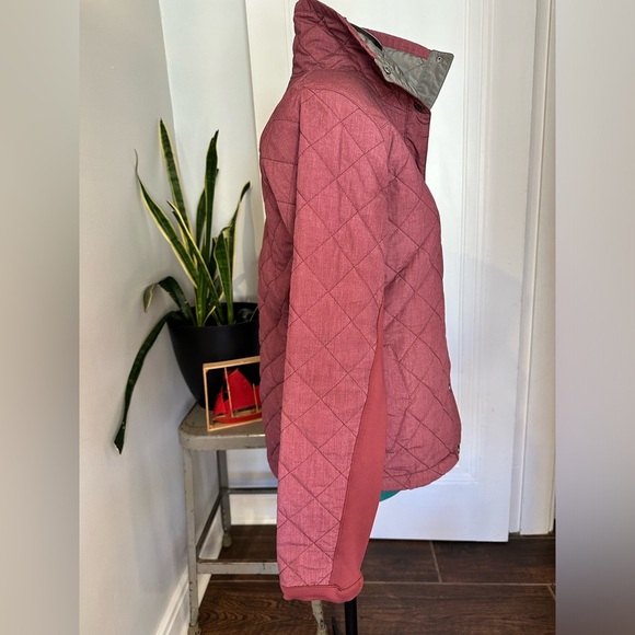 Columbia woman’s quilted jacket size medium - Picture 6 of 14